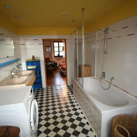 公寓 Spacious In With Private Terrace